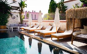 Alaçatı Limonaia Hotel